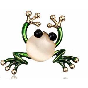 Vintage look gold plated lucky frog brooch suit coat broach collar pin z11